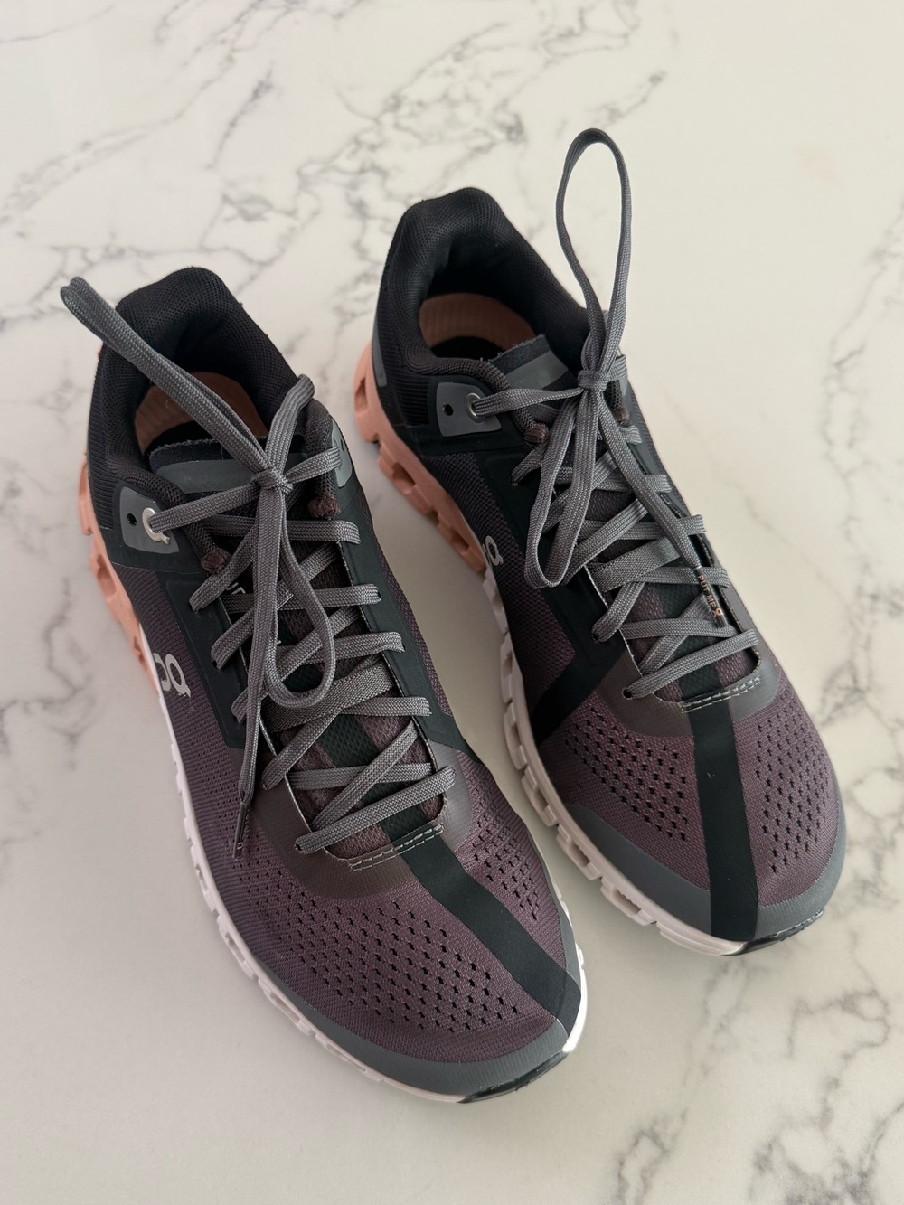 On Running Cloudflow Running Shoes - Rock / Rose - Size 8 (Wide) - Picture 2 of 8